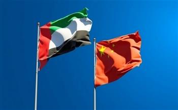 الإمارات والصين تبحثان تعزيز الاستثمار في القطاعات الاقتصادية الجديدة