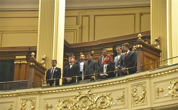 البرلمان يستقبل عددا من الطلاب للتعرف عن الدور المنوط بالمجلس