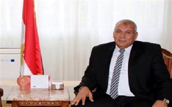 محافظ الوادي الجديد يبحث التعاون مع البنك الزراعي المصري