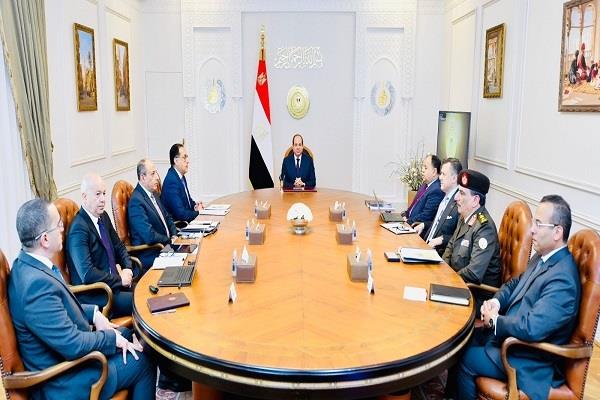الرئيس السيسي يوجه بمواصلة العمل على تحسين التجربة السياحية في مصر 