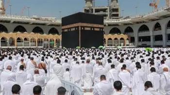 السعودية: تأمين الخدمات بالمسجد الحرام وفق أعلى المعايير في أول جمعة برمضان