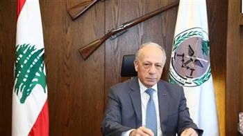 وزير الدفاع اللبناني يبحث مع قائد الجيش الوضع الأمني بالبلاد