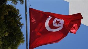 خشية من موجة هجرة غير مسبوقة.. ميلوني وماكرون يدعوان إلى دعم تونس لتحقيق الاستقرار