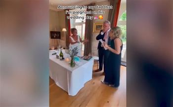 أب يتلقى مفاجأة  بحمل ابنته في يوم زفافها.. شاهد رد فعله (فيديو)