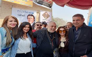 روجينا تدعم أشرف زكي في انتخابات نقابة المهن التمثيلية 