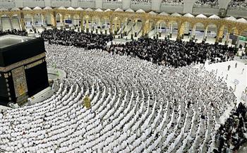 856 ألف مصلٍ ومعتمر يقصدون المسجد الحرام