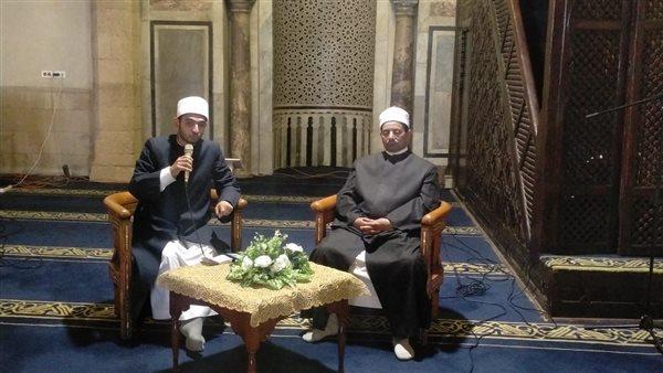 ملتقى الظهر بالجامع الأزهر يوضح فوائد صيام رمضان في الانتصار على النفس