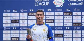 أول تعليق من رونالدو على جائزة لاعب الشهر في الدوري السعودي 