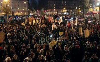 احتجاجات في باريس ضد مشروع قانون يقيد الهجرة إلى فرنسا
