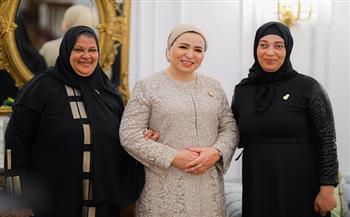 انتصار السيسي: سعيدة جدًا بالتحدث مع نساء مصريات ملهمات