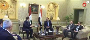 مراسلة القاهرة الإخبارية: زيارة رئيس الوزراء العراقي لمصر مهمة للشعب لهذه الأسباب (فيديو)