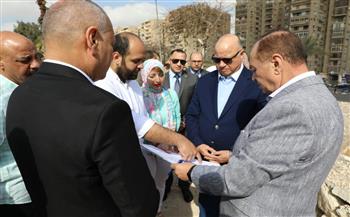 محافظ القاهرة يتفقد أعمال التطوير الجارية بالحديقة الدولية