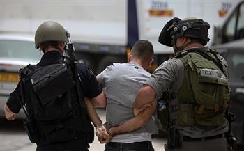 الاحتلال الإسرائيلي يعتقل فلسطينيين من مخيم في نابلس