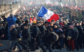 انطلاق مسيرات حاشدة في باريس باليوم السادس من الاضراب ضد إصلاح نظام التقاعد