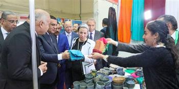 وزيرة البيئة: المنتجات اليدوية تعكس عراقة الثقافة المصرية