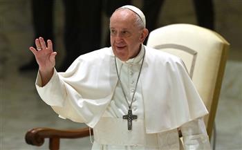 البابا فرنسيس يغادر مستشفى جيميلي بروما بعد ثلاثة أيام من العلاج