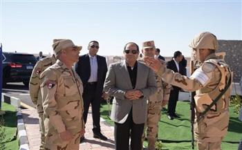 الرئيس السيسي: نصر العاشر من رمضان تحقق بفضل تلاحم الجيش والشعب في مشهد عبقري