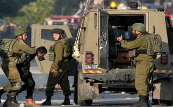 اشتباكات بين الفلسطينيين والاحتلال الإسرائيلي بعد إطلاق النار على مواطن ومنع إسعافه