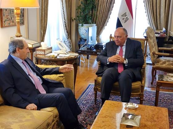 مباحثات وزيري خارجية مصر وسوريا بداية صفحات جديدة في العلاقات.. وخبراء: تُرجعها لأشقائها