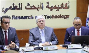 وزير التعليم العالي يوجه بتطوير خطة العمل بـ«المشروع القومي للجينوم المرجعي للمصريين»