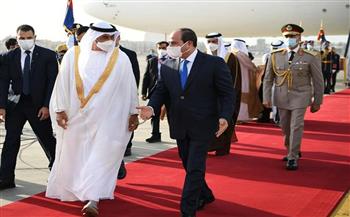 الرئيس السيسي يستقبل نظيره الإماراتي الشيخ محمد بن زايد لدى وصوله مطار القاهرة