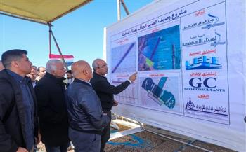 وزير النقل يتفقد مشروعات تنموية بميناء الإسكندرية والدخيلة