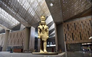 السياحة والآثار توضح حقيقة خطورة سقوط الأمطار على تمثال رمسيس الثاني