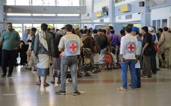 "الدولية للصليب الأحمر" تبدأ نقل نحو 900 محتجز على صلة بالنزاع في اليمن