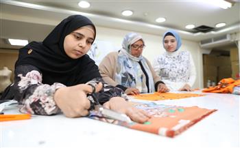 "قومي المرأة" ينظم  ورشة تدريبية  لتفصيل ملابس العيد بمحافظة الجيزة