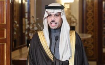 وزيرا الخارجية السعودي والعماني يبحثان العلاقات الثنائية بين البلدين
