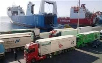 تداول 10 آلاف طن و 660 شاحنة بضائع عامة ومتنوعة بموانئ البحر الأحمر