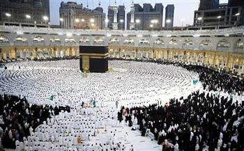 1.5 مليون مصلٍ ومعتمر بالمسجد الحرام ليلة الخامس والعشرين من رمضان