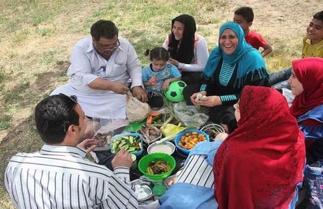 من الحضارة القديمة .. كيف يحتفل المصريون بشم النسيم؟