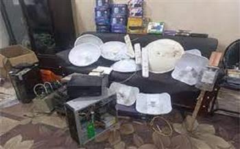 ضبط شخص لإدارة محل ومصنع بيع أجهزة «الريسيفر» غير المصرح تداولها بكفر الشيخ