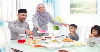 استشارية تغذية تقدم 7 نصائح لاستقبال عيد الفطر بدون مشكلات صحية
