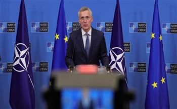 ستولتنبرج: يجب على دول الناتو نقل المزيد من الأسلحة إلى أوكرانيا