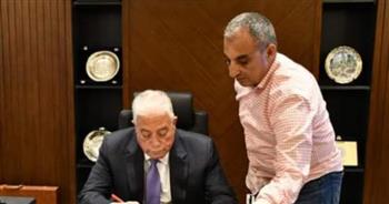 محافظ جنوب سيناء يصدق على 148 قرار تصالح في مخالفات بناء بشرم الشيخ