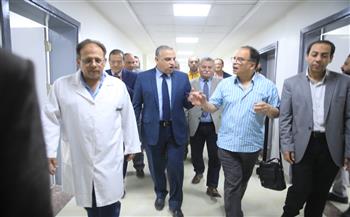 محافظ سوهاج : تزويد المستشفى العام بأحدث الأجهزة الطبية 