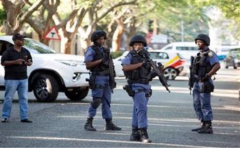 مقتل 10 أشخاص من عائلة واحدة بإطلاق نار في جنوب إفريقيا