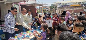 مبادرة العيد أحلى تواصل احتفالها مع الأطفال في الغردقة 