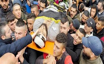 مقتل شاب فلسطيني وإصابة ثلاثة آخرين برصاص الاحتلال الإسرائيلي بالضفة