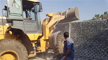 محافظة الجيزة: إزالة 12 حالة تعد بالبناء المخالف على الأراضي الزراعية في 4 مراكز 