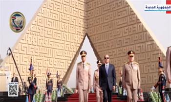 الرئيس السيسي يهنئ قادة الأفرع الرئيسية بالقوات المسلحة بذكرى تحرير سيناء