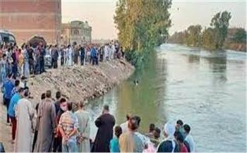 انتشال جثة شاب غرق بمياه النيل في بني سويف