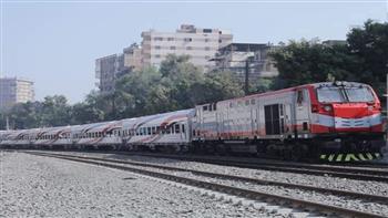 وزير النقل: تسيير رحلات إضافية بالسكة الحديد لاستيعاب كثافة العائدين من السودان