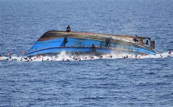 مصرع وفقدان 20 شخصًا جراء غرق زورق غرب إندونيسيا