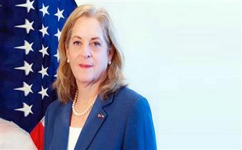 السفيرة الأمريكية لدى بغداد تؤكد التزام بلادها بواجباتها أمام العراق
