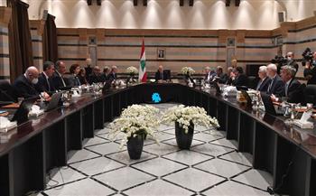 لبنان: اجتماع وزاري يقر مقترحات لحل أزمة الرواتب لعرضها على مجلس الوزراء