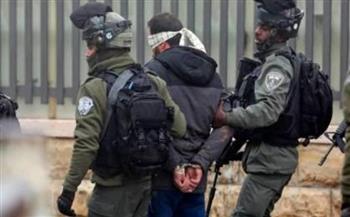 الاحتلال الإسرائيلي يعتقل أربعة فلسطينيين ويجدد الاعتقال الإداري لأسير للمرة الثالثة