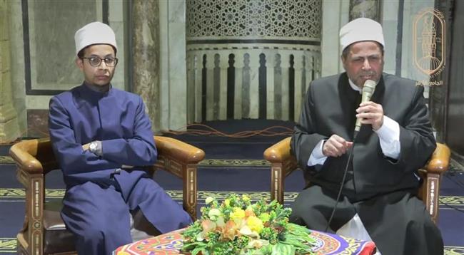 "رياض الصائمين" بالجامع الأزهر: على الصائم أن يحذر المغريات في شهر النفحات
